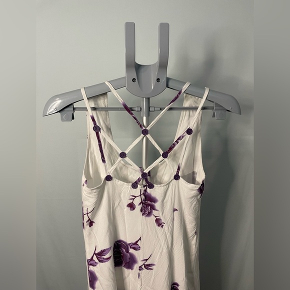 Venus Floral Purple and White Women's Dress size 4 - Picture 7 of 10